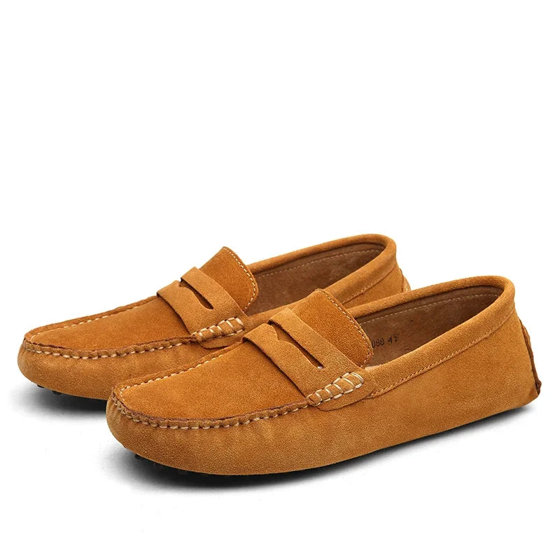 Igapäevased sametist Loafers