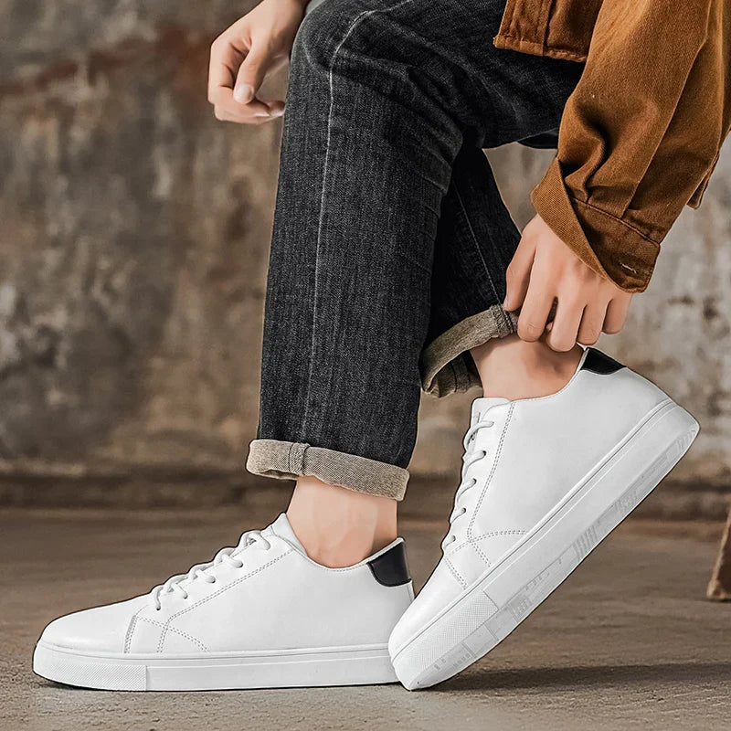 Elegantne Nahast Sneaker