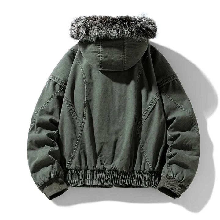 Elegantne fliisvoodriga cargo-jakk