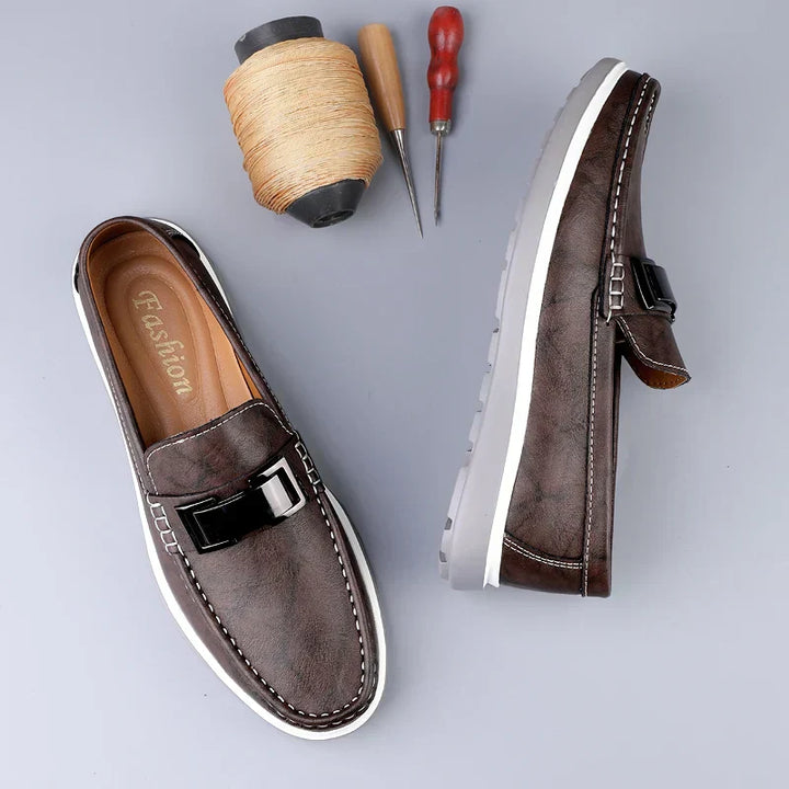 Luksuslikud nahast loafersid