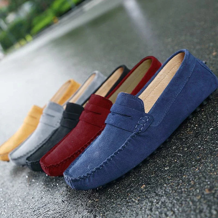 Igapäevased sametist Loafers