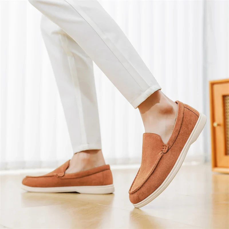 Igapäevased suède Loafers