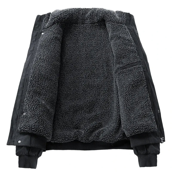 Elegantne pufferjakki fliisvoodriga