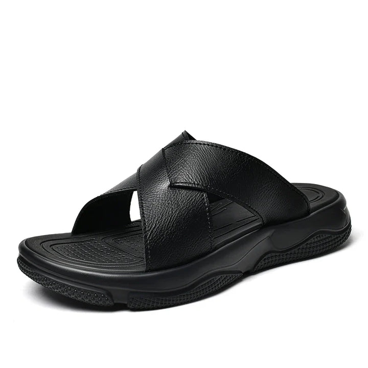 Elegantne nahast rannasandaalid