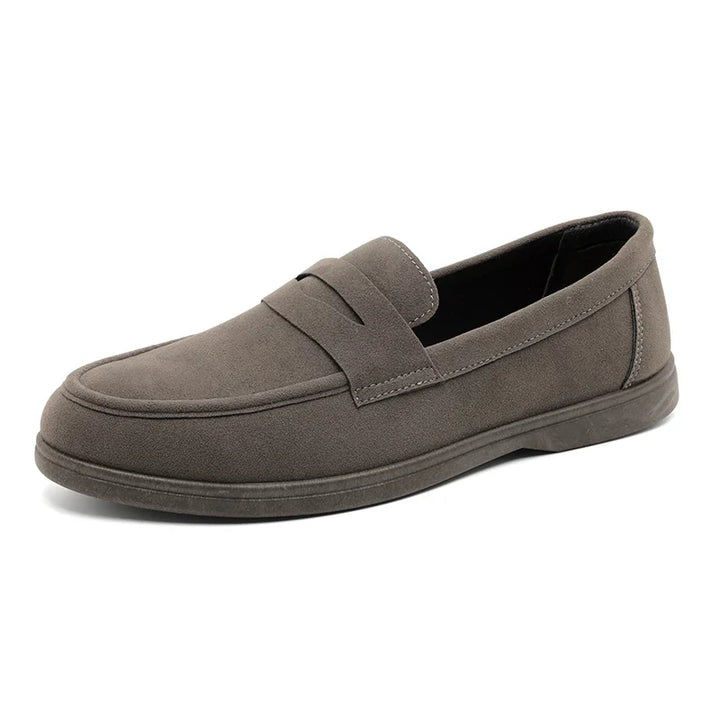 Elegantne, hingav Loafers