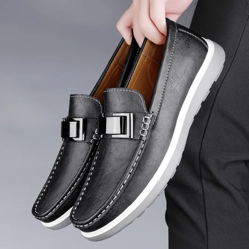 Luksuslikud nahast loafersid