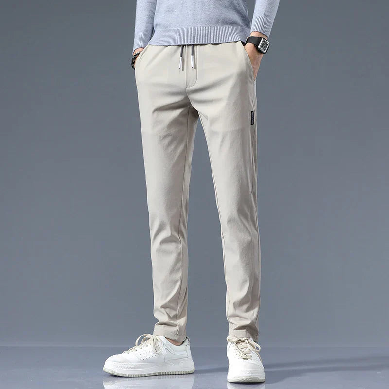 Elegantne Slim Fit Püks