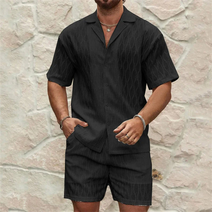 Elegantne suvekostüüm