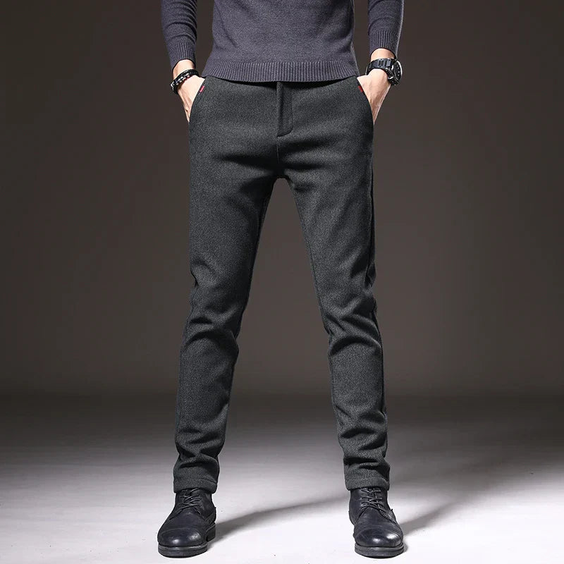 Šikk slim fit püksid