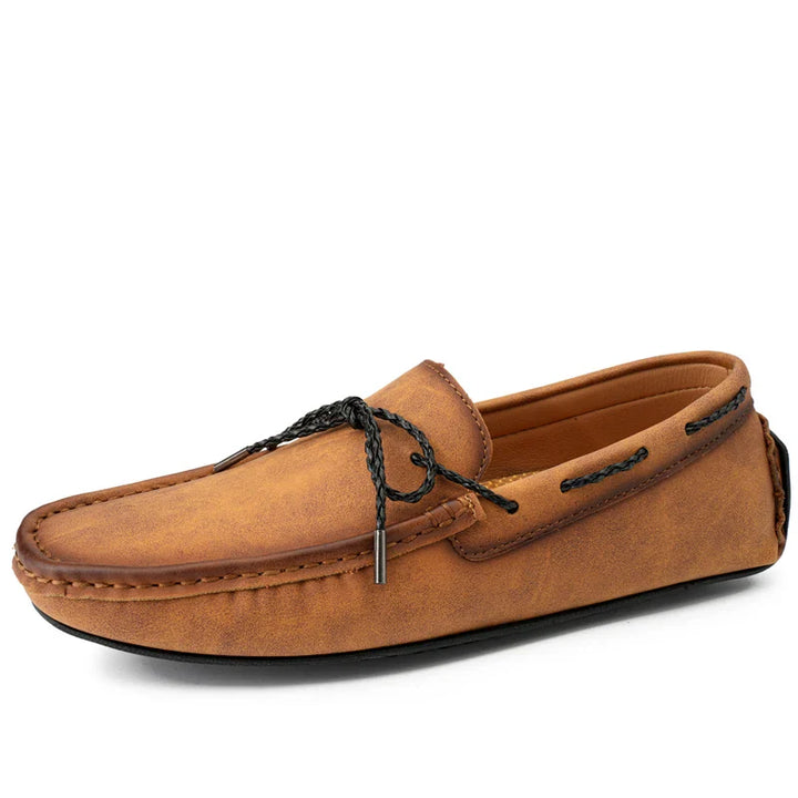 Käsitsi valmistatud seemisnahast Loafers
