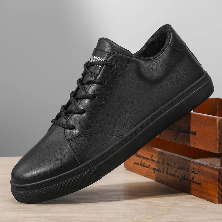 Elegantne Nahast Sneaker