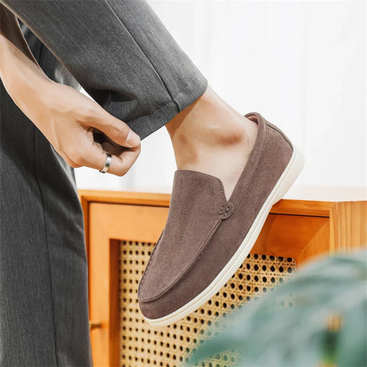 Igapäevased suède Loafers