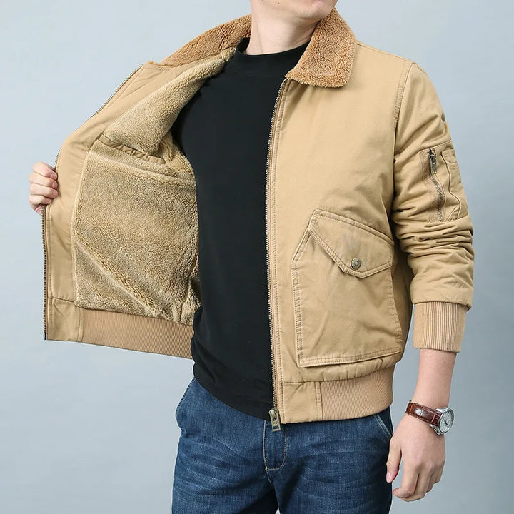 Elegantne bomberjakk