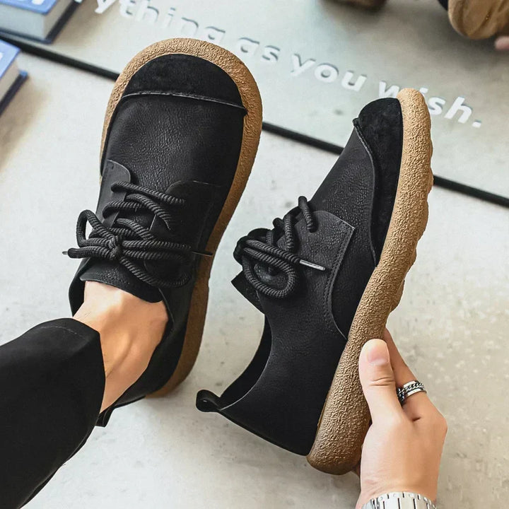 Elegantne Suede Kingad