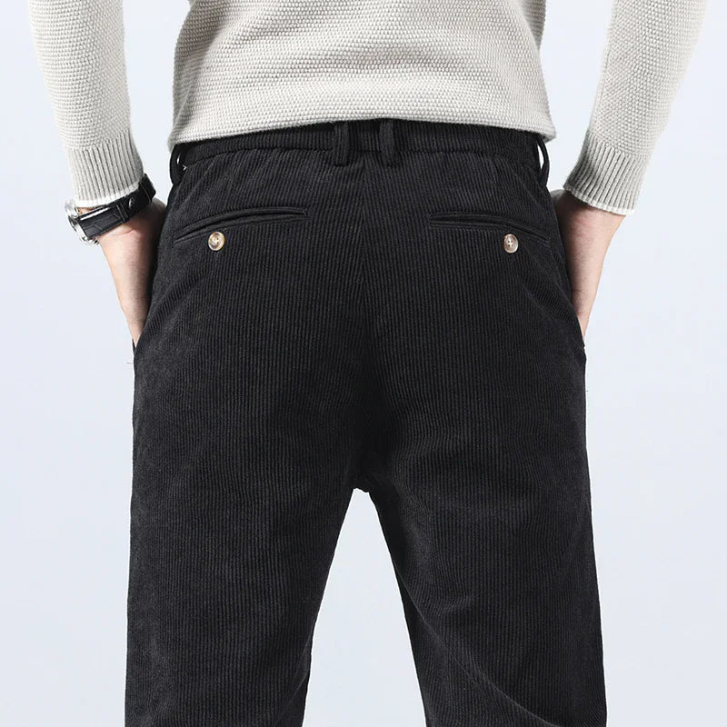 Igapäevased corduroy püksid