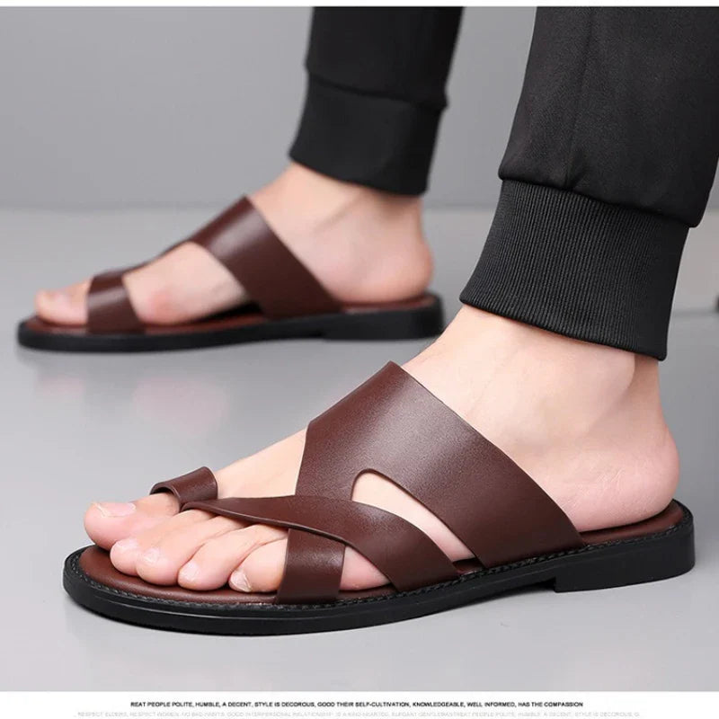 Elegantne nahast sussid