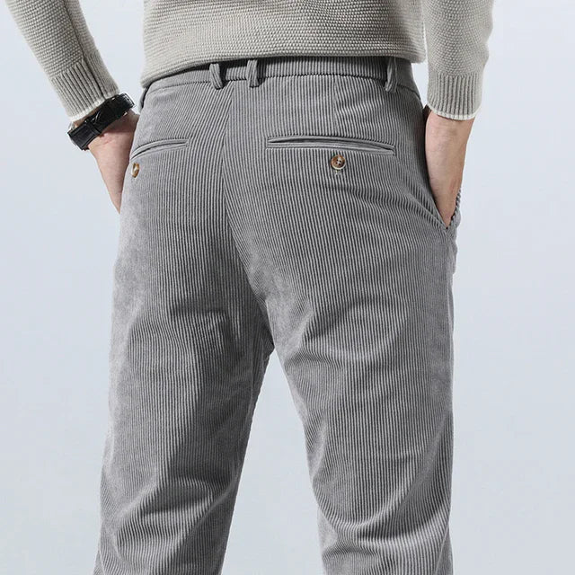Igapäevased corduroy püksid