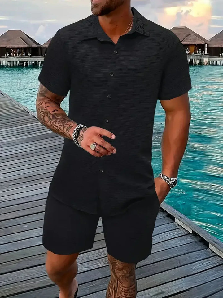Elegantne suvekostüüm meestele