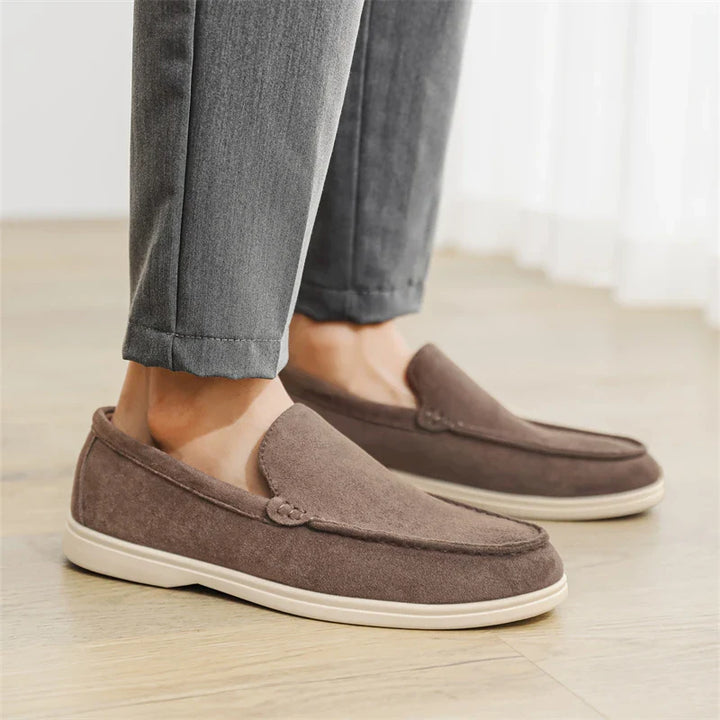 Igapäevased suède Loafers