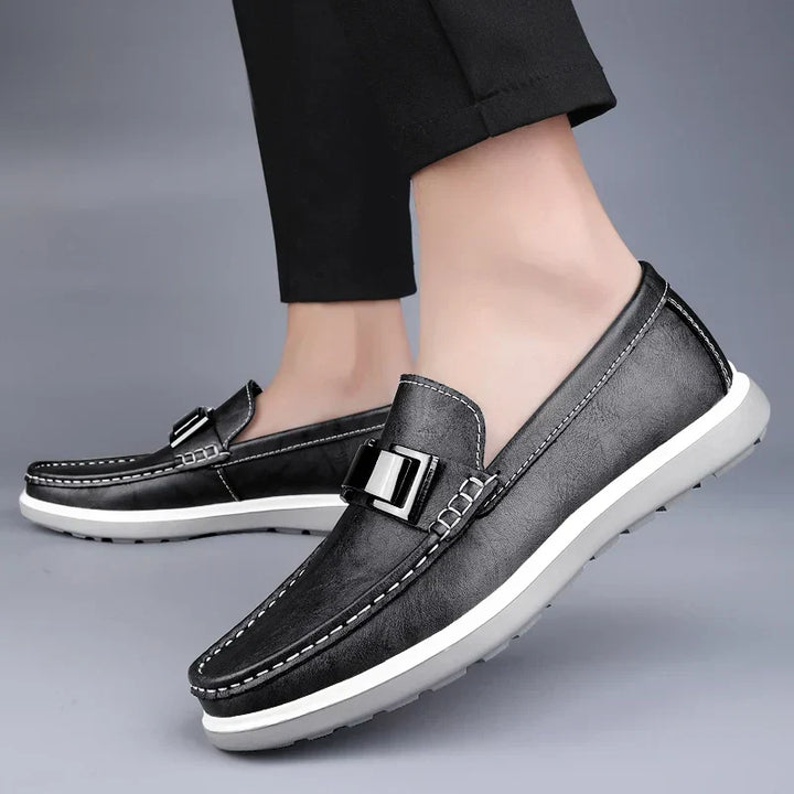Luksuslikud nahast loafersid