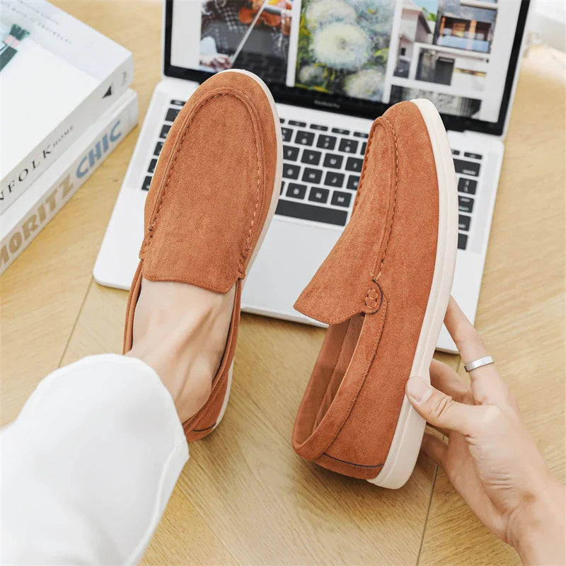 Igapäevased suède Loafers