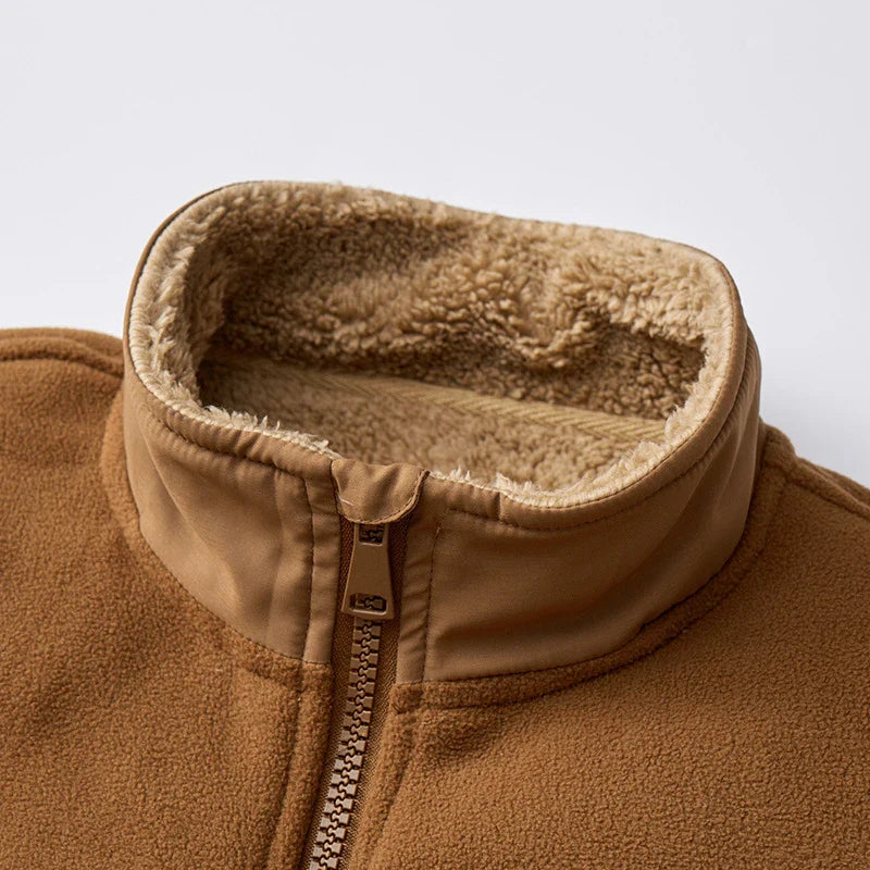 Mugav fleece voodriga jakk