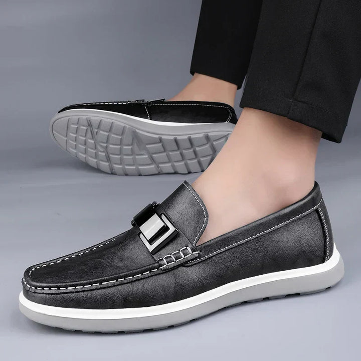 Luksuslikud nahast loafersid