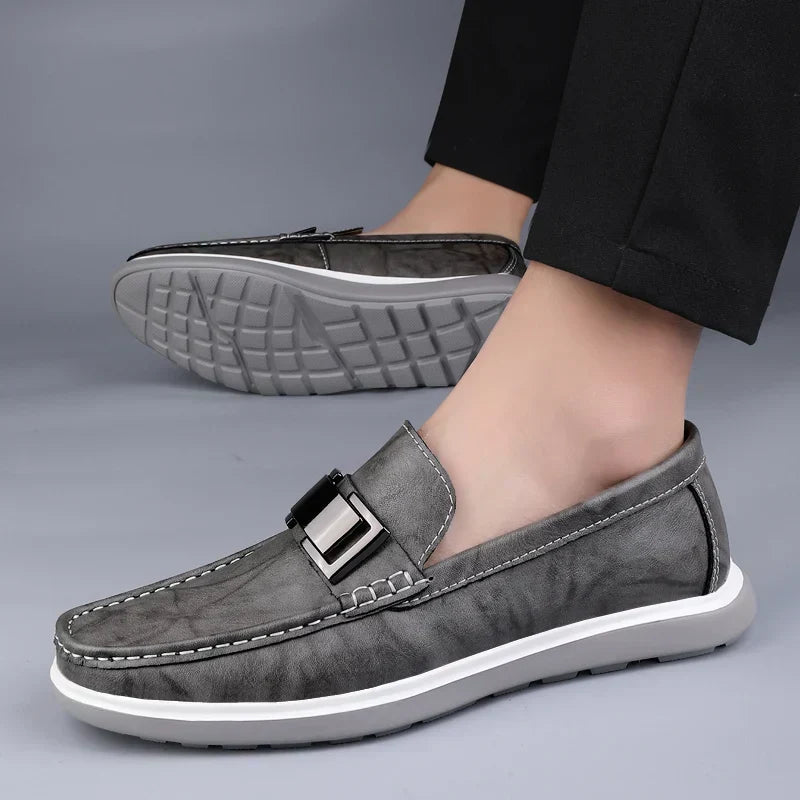 Luksuslikud nahast loafersid