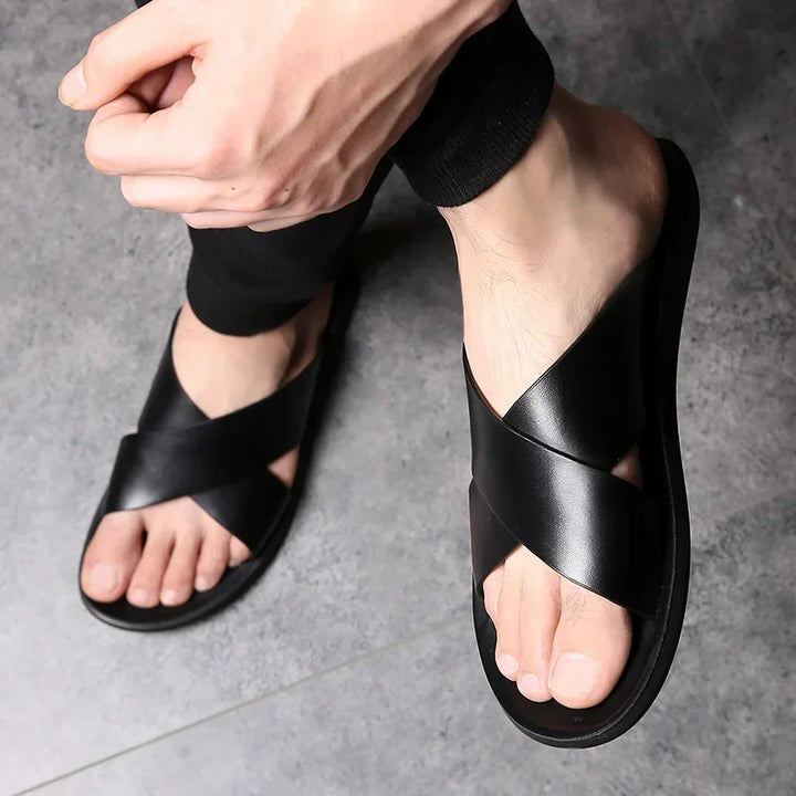 Elegantne Nahk Sandaalid