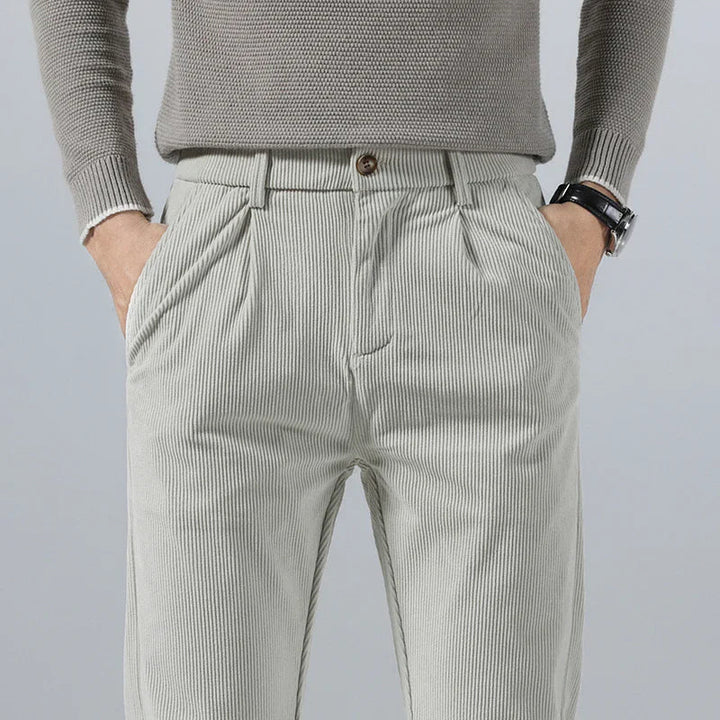Igapäevased corduroy püksid