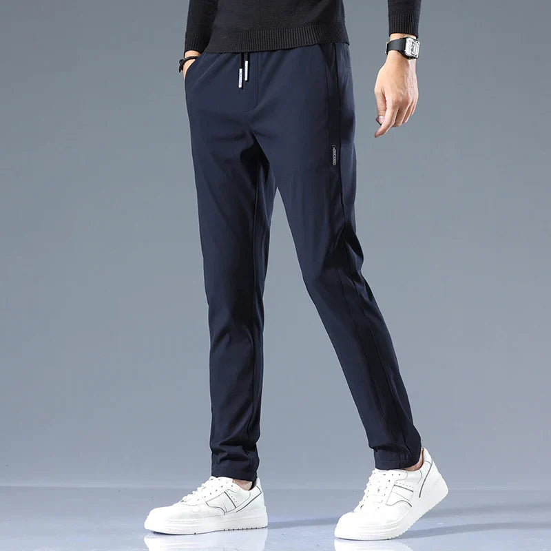 Elegantne Slim Fit Püks