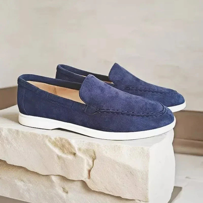 Premium samet Loafers