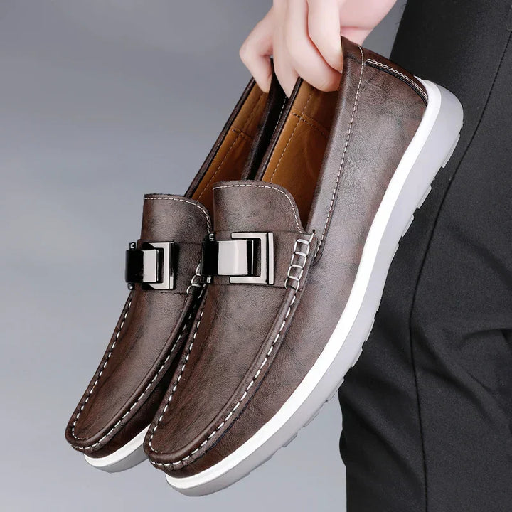 Luksuslikud nahast loafersid