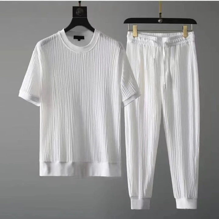 Elegantne, hingav komplekt