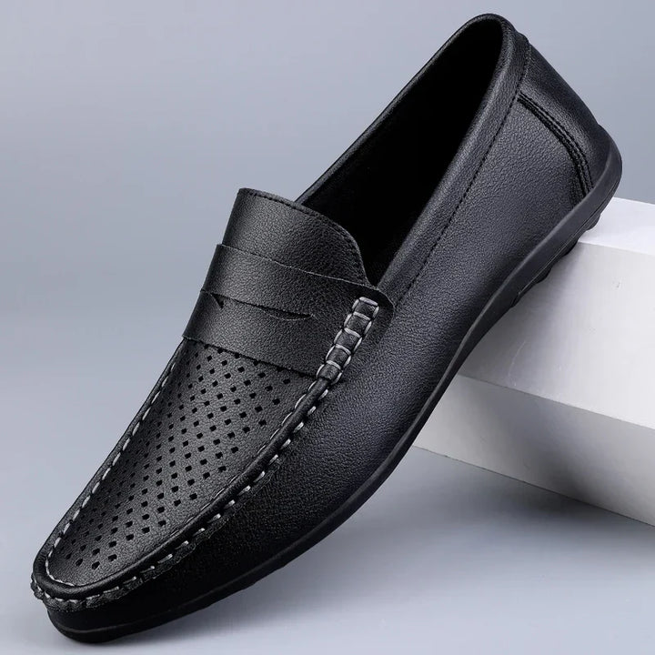 Klassikalised Itaalia nahast Loaferid