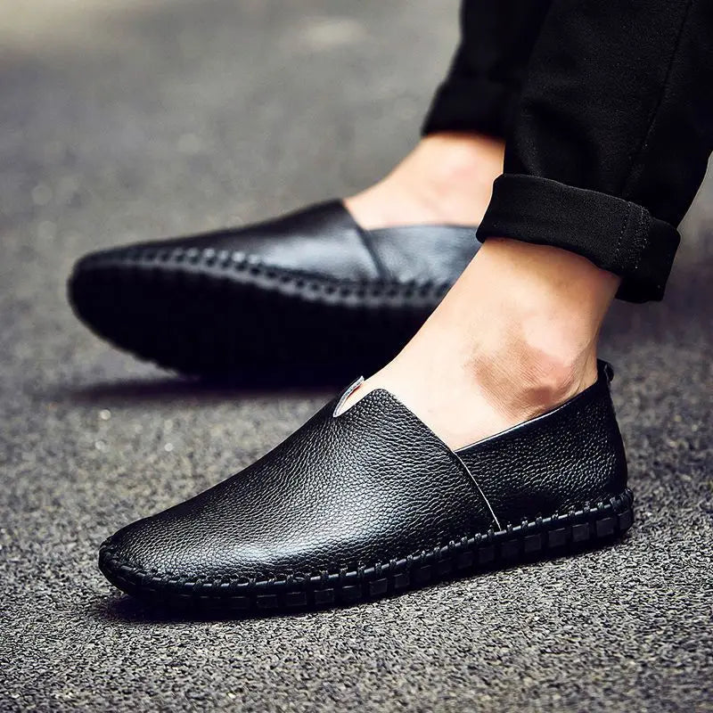 Hingavad nahast loafers