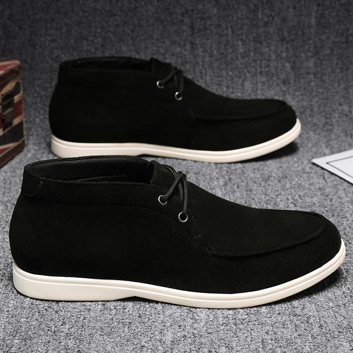 Nahast chukka-saapad