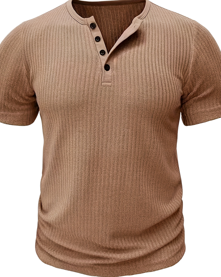 Elegantne mustriga T-särk