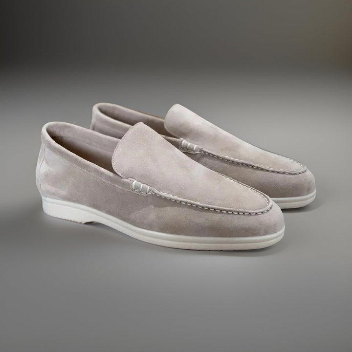 Igal pool kandmiseks sobivad suède loafers
