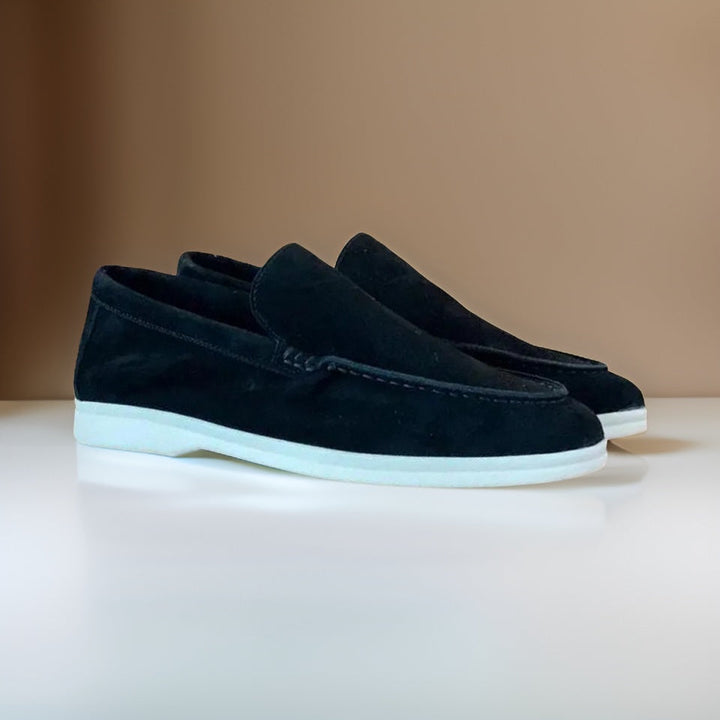 Igal pool kandmiseks sobivad suède loafers