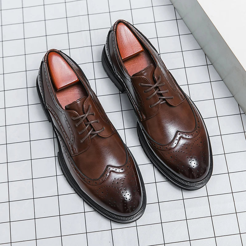 Elegantne nahkne brogue-king