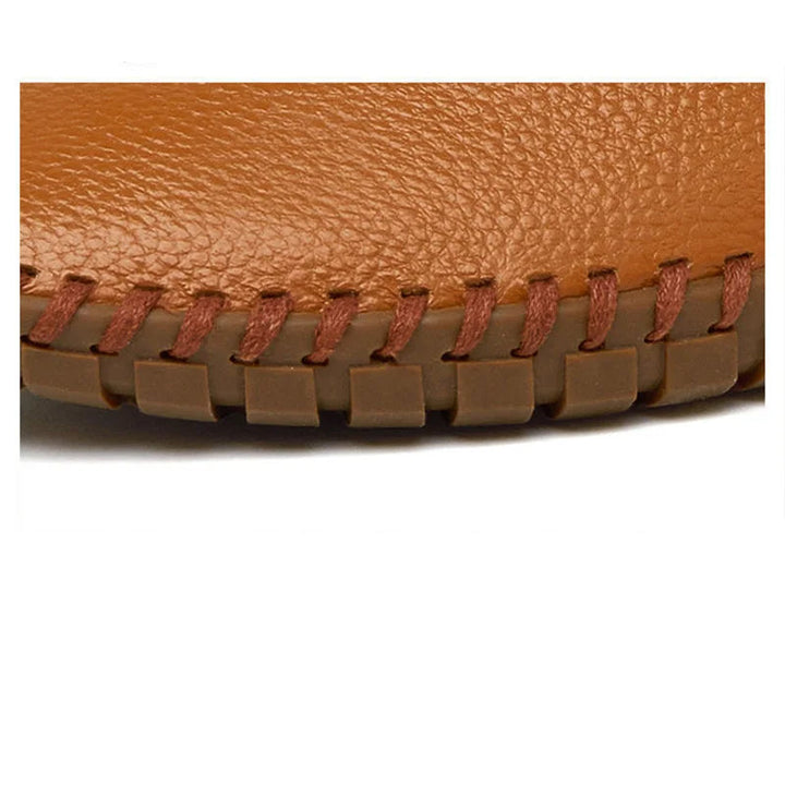 Hingavad nahast loafers