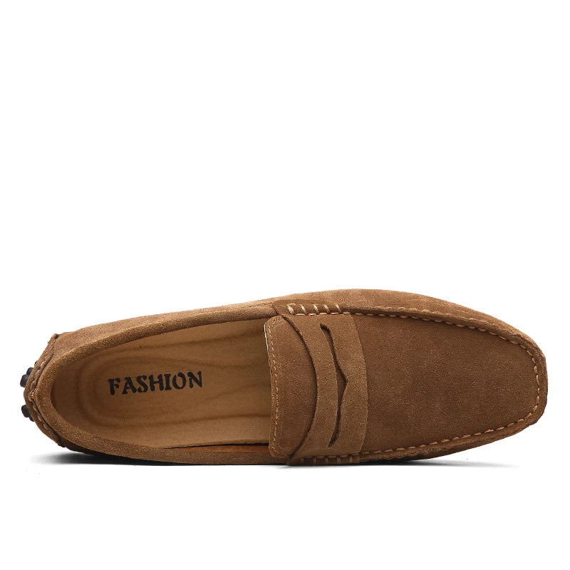 Igapäevased sametist Loafers
