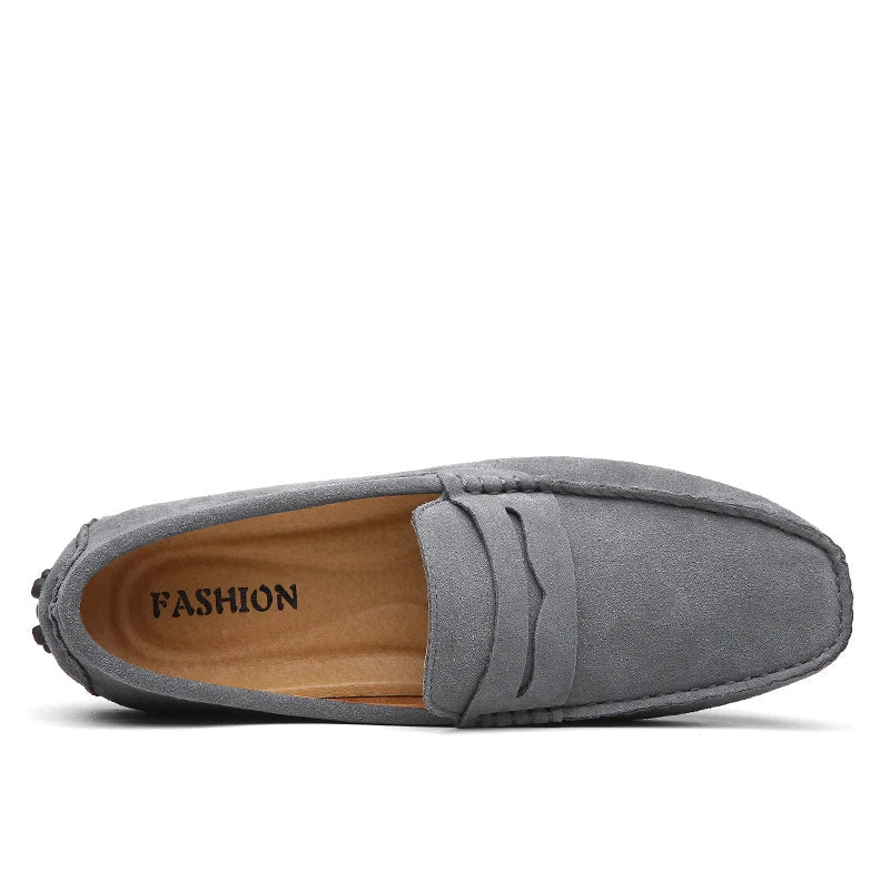 Igapäevased sametist Loafers