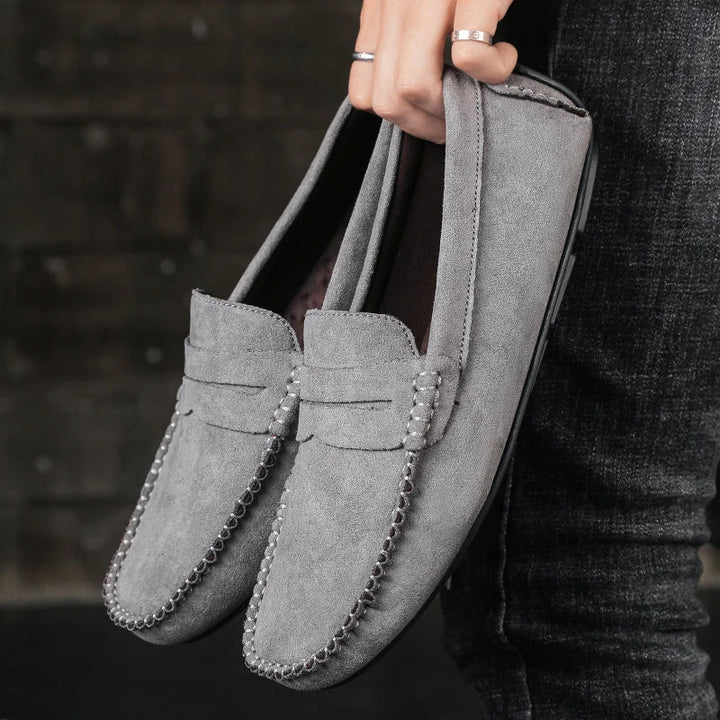 Elegantne suede kingad