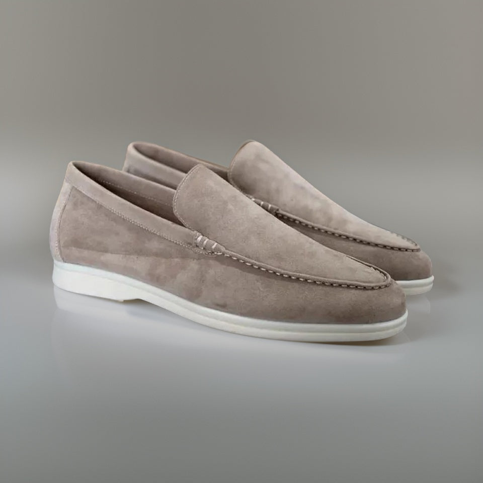 Igal pool kandmiseks sobivad suède loafers