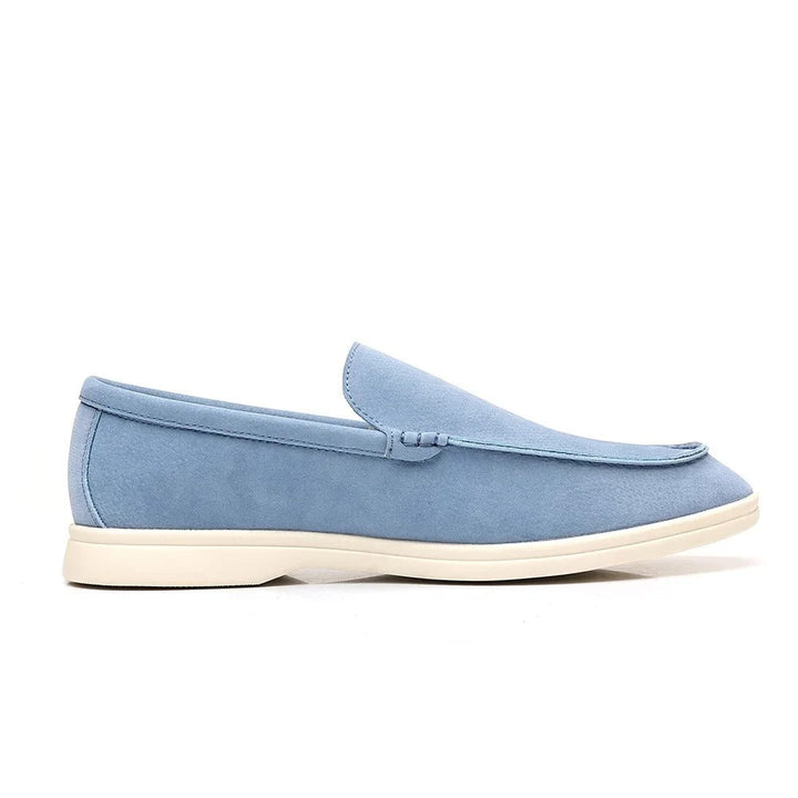 Klassikalised sametist Loaferid