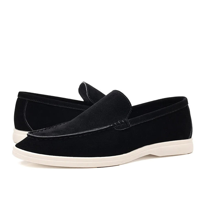 Klassikalised suede Loafers