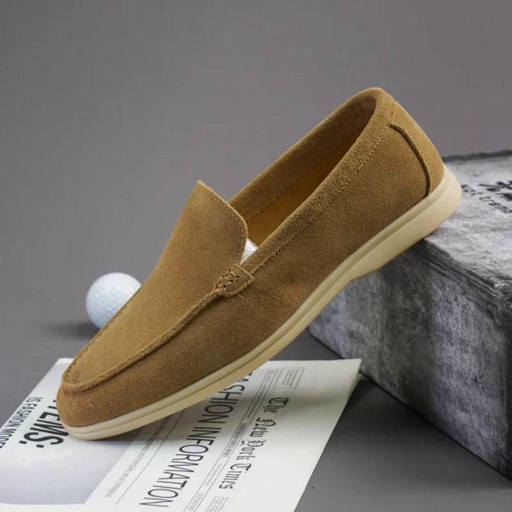 Premium samet Loafers