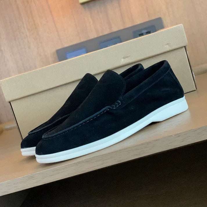 Šikid sametist loafers